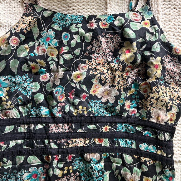 Johnny Was 100% Silk Floral Camisole - Picture 5 of 5